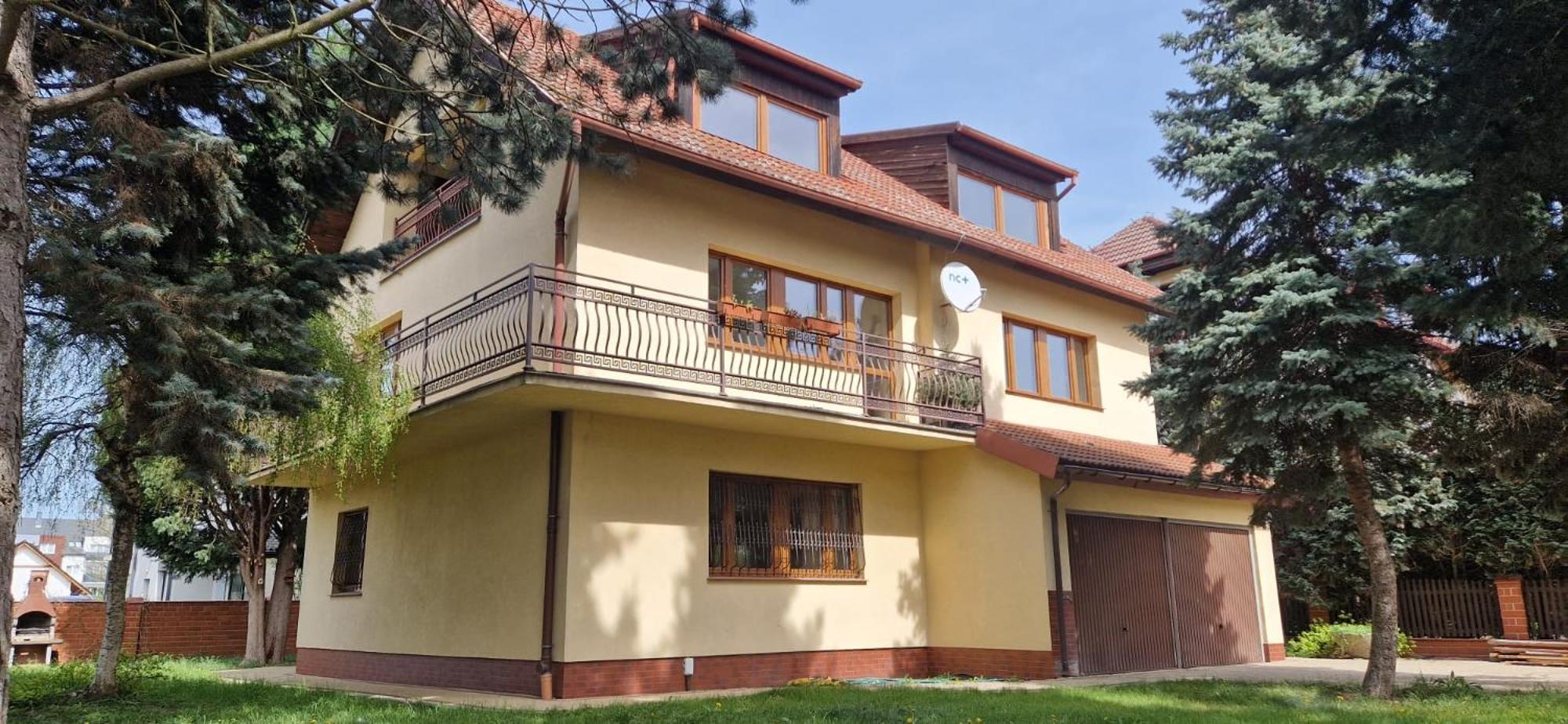 Hostel Milicka Wroclaw Luaran gambar